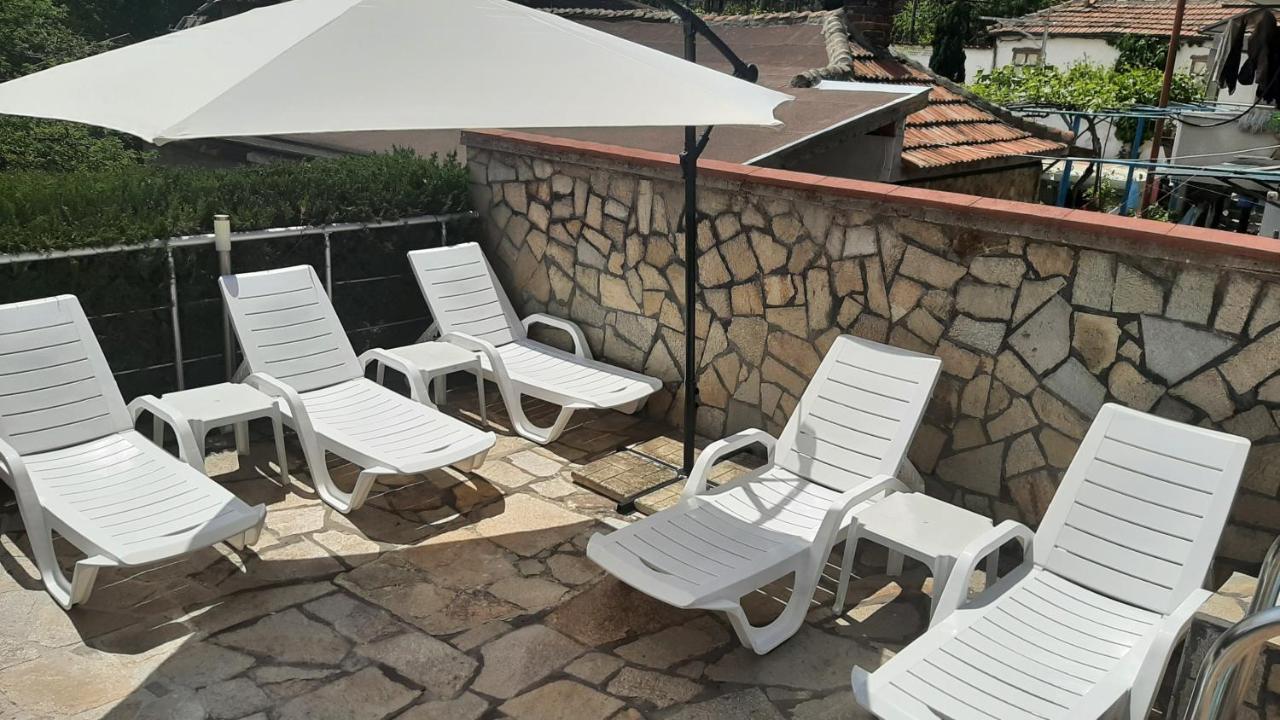 Family Hotel Favourite Obzor Dış mekan fotoğraf