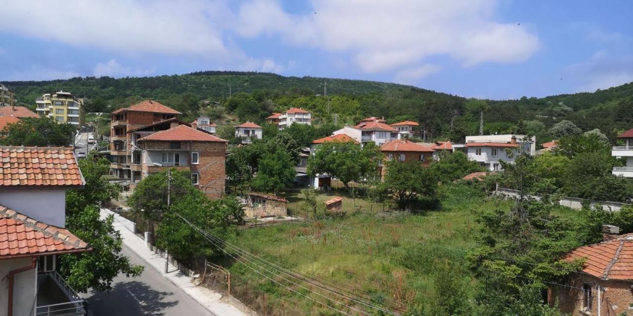 Family Hotel Favourite Obzor Dış mekan fotoğraf