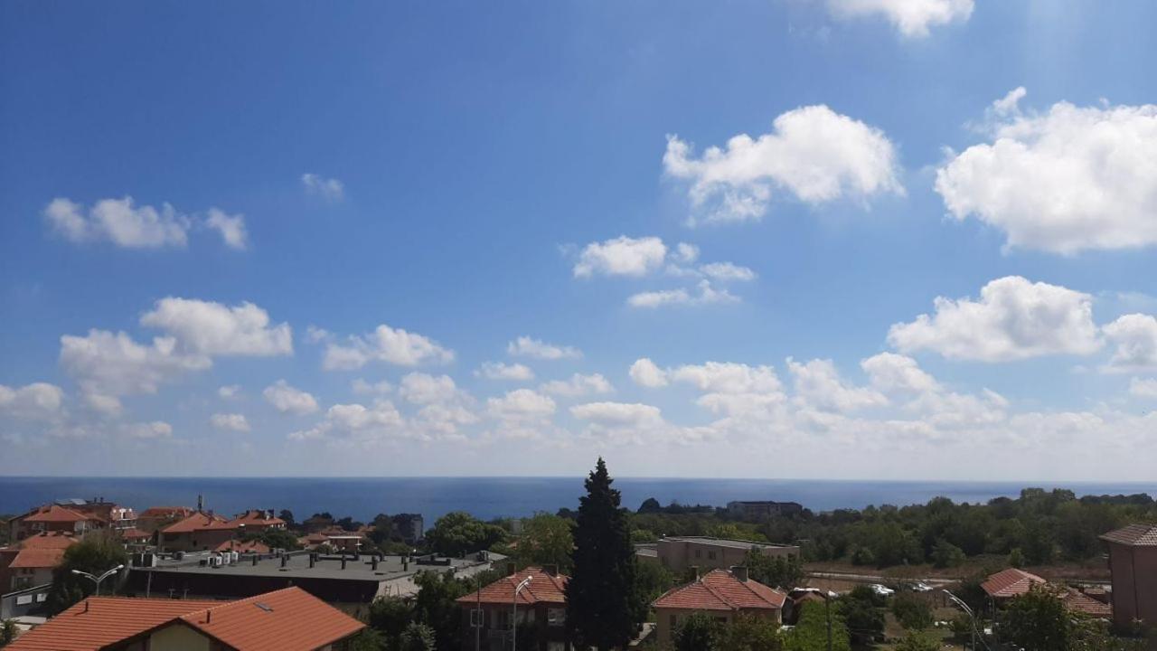 Family Hotel Favourite Obzor Dış mekan fotoğraf