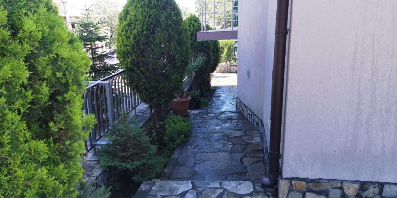 Family Hotel Favourite Obzor Dış mekan fotoğraf