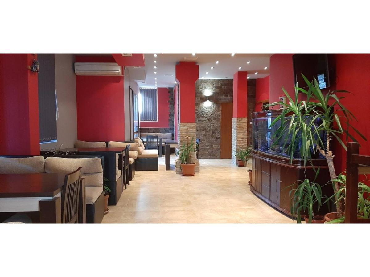Family Hotel Favourite Obzor Dış mekan fotoğraf